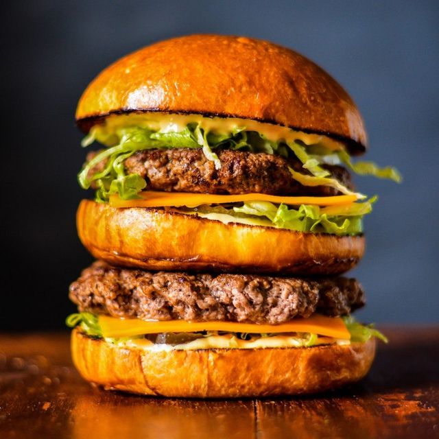 Double Cheeseburger