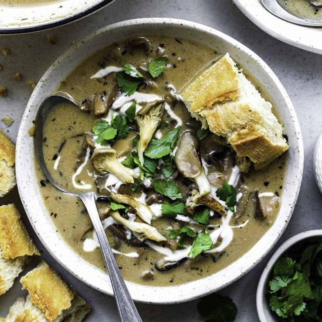 İstiridye Mantarı Çorbası
