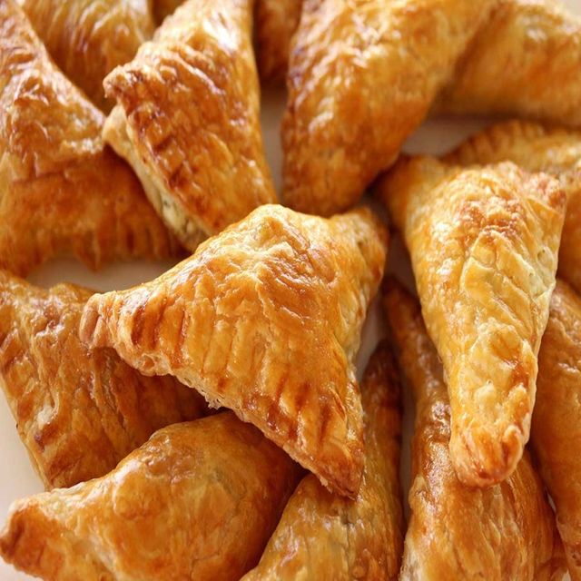 Peynirli Milföy Börek