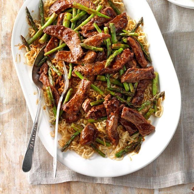 Dana Etli Lo Mein